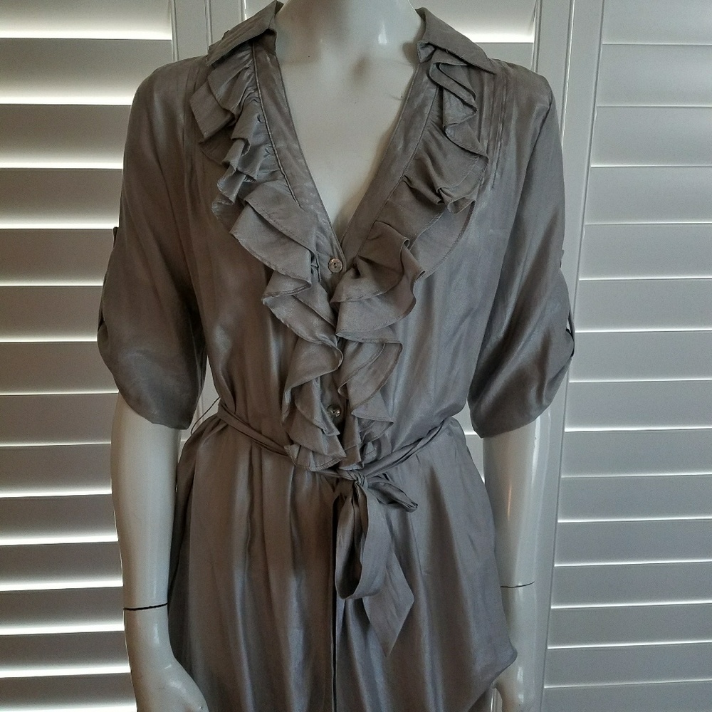 Beautiful silver/Gray long shirt
